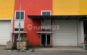 Gudang Siap Pakai, Bizpark Cakung, Lokasi Bagus Bebas Banjir Keamanan 24 Jam Row Jalan Lebar