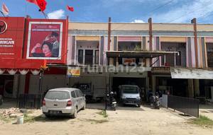 Shop House for Sale/Rent in Downtown Kendari, Well-Maintained Building