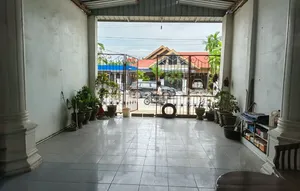 Dijual Cepat - Kosan + Rumah Tinggal + Gudang Strategis Dikendari