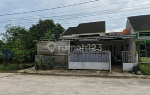 Well-Maintained House for Sale in Ranomeeto Ready to Occupy