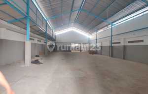 Container Access Warehouse Near South Ringroad Yogyakarta