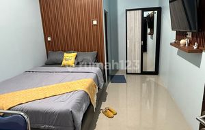 Boarding house near Taman Anggrek Mall and Central Park Neo Soho.