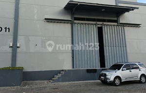 Warehouse 596m2 In Watutumou Suitable For Cargo Logistics Expedition