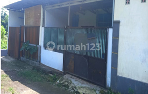 Beautiful Ready-to-Occupy House for Rent Near Jember University