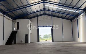 Strategic Warehouse Beside the Toll Gate in Sidoarjo