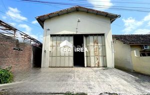 Gudang Kartasura Sukoharjo siap pakai akses truk