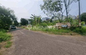 Dijual Tanah Kavling Hoek Strategis 1032 M2 di Taman Modern Cakung ( bisa Beli Sebagian 605 M & 427 M )