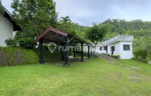 Peluang Investasi Hotel Aktif Strategis Tepat di Depan Objek Wisata Waduk Gajah Mungkur, Sendang, Wonogiri, Jawatengah