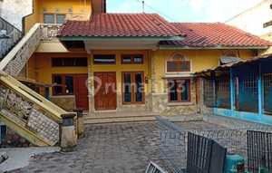 KANTOR PLUS GUDANG DI DEKAT MALIOBORO, TEGALREJO, YOGYAKARTA