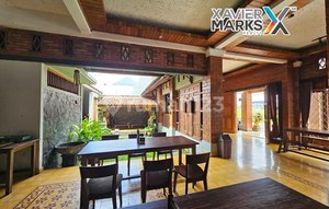 Adem House can be used as a Business Space in Solo Baru.