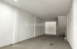 For Rent, Ready-to-Occupy Shop House in Cemara Asri Complex, Berjaya Street.