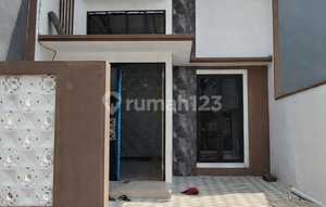Rumah Pojokan di Perum Wonorejo Rungkut Surabaya