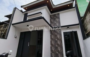 Minimalist House Size 7x10 Hook In Bumi Wonorejo Asri Housing Estate, Rungkut, Surabaya