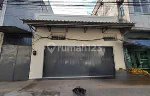 Ruko Bagus Siap Pakai Strategis 140 M2 di Astanaanyar Bandung