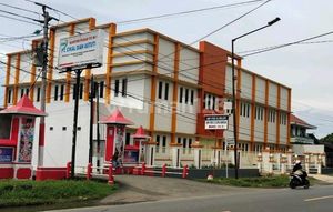 Ruang Usaha Dipinggir Jalan Raya Weleri Kendal.