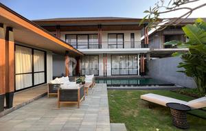 Villa Resor Mewah Jimbaran Bali Dengan Club House & Beach Club
