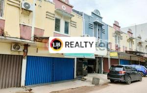 Kintamani Shop House for Business in Sungai Panas