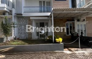 Villa Cantik 2 Lantai dekat Jatim Park 3 Kota Batu