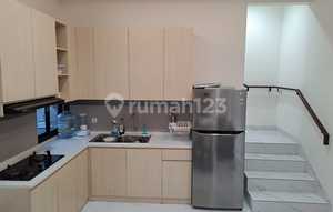 Rumah Disewa Suvarna Padi Furnished Dekat dengan Sport Club dan Tol Cikupa