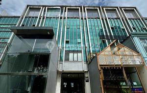 Sewa Ruko Pik 1 Jalan Boulevard 5x15 [5 Lantai]