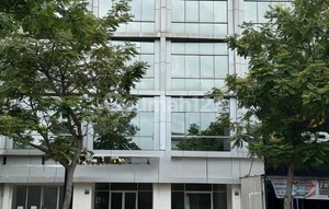 Specialist in Renting Golf Island PIK Shophouse 4.5x15 (4 Floors)