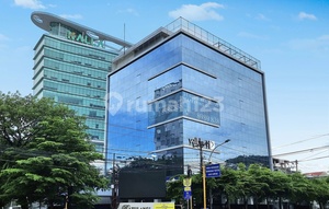 gedung perkantoran di jl.ratulangi makassar