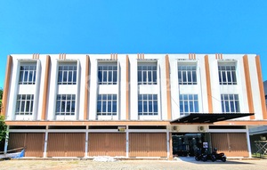 3-Unit Shop House on Perintis Kemerdekaan Street, Makassar