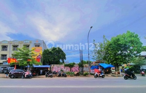 Empty land on Dr. Ratulangi Road axis, Makassar