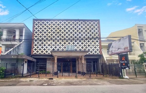 3-unit shophouse on Jl. Pelita Raya, Makassar