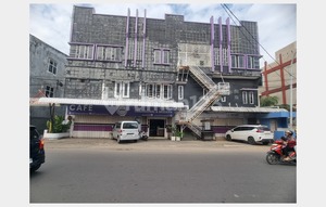 Ruko 4 petak siap huni di jl.kumala makassar