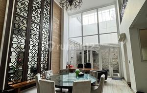 Luxury Furnished Full Marble 3.5 Floors House Size 8x30 Permai Screen