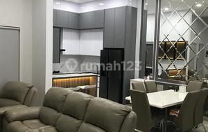 Swallow Bird's Nest Beautiful House 7x25 Building Contractor Furnished Well