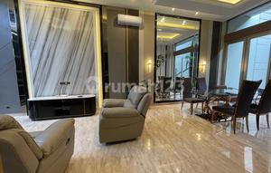 Price Drop! 8x20 Mozart Golf Island 3-Story House Fully Furnished Best Deal!