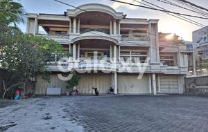 HOUSE + SHOP + WAREHOUSE COKROAMINOTO PEMECUTAN KAJA DENPASAR, BALI