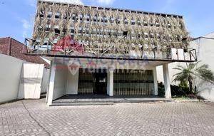 Ex Kantor Lokasi Sangat Strategis Cocok untuk Kantor atau Klinik