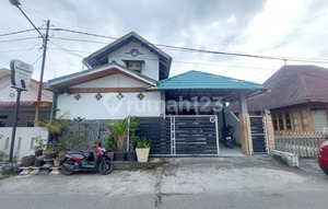 2-Story House Near Yos Sudarso and the West Sumatra Governor's Office