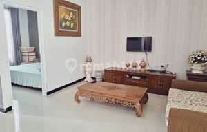 Rumah Furnish Siap Pakai di Graha Estetika