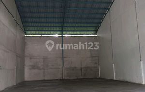 Gudang Siap Huni Keamanan 24 Jam Akses Jalan Lebar Di Ayani 2