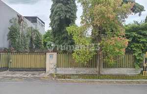 Villa Tengah Kota Malang Dengan Fasilitas Lengkap