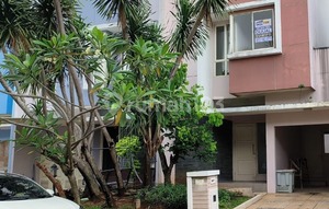 Dijual Rumah 2 lantai  di Canary The Springs Gading Serpong