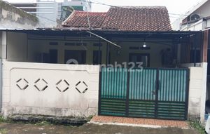 Rumah SHM Hadap Selatan 15 Mnt ke Rs Hermina Bogor Siap KPR J-39899