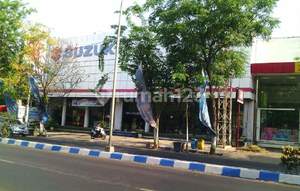 For Sale Commercial Space at Panglima Sudirman 1316 m², former showroom, Freehold Title