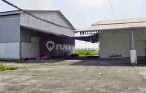 Dijual Gudang Ex Pabrik di Jalan Raya Babat, Pucuk, Lamongan