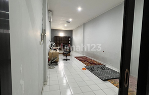 Strategic Shop House on Jl. Buana Raya – Suitable for Business