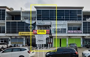 Dijual Ruko 3 Lantai Pinggir Jalan Raya Gajah Mada