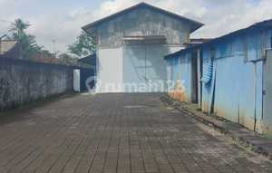 Former Factory Building in Tabanan Near Pesiapan Terminal