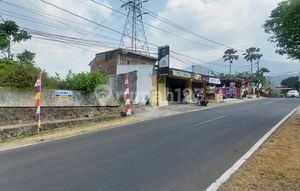 Land in Yos Sudarso - Siwarak is suitable for a cafe, etc.