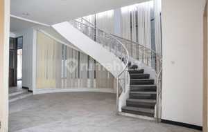 DiSewakan Rumah Usaha Nol Jalan Raya JEMURSARI Surabaya