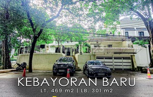 Luxury House Hoek Position Kebayoran Baru (Nb)