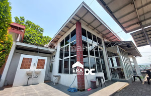 Active View Mountain Cafe Restaurant in Untung Suropati, West Semarang